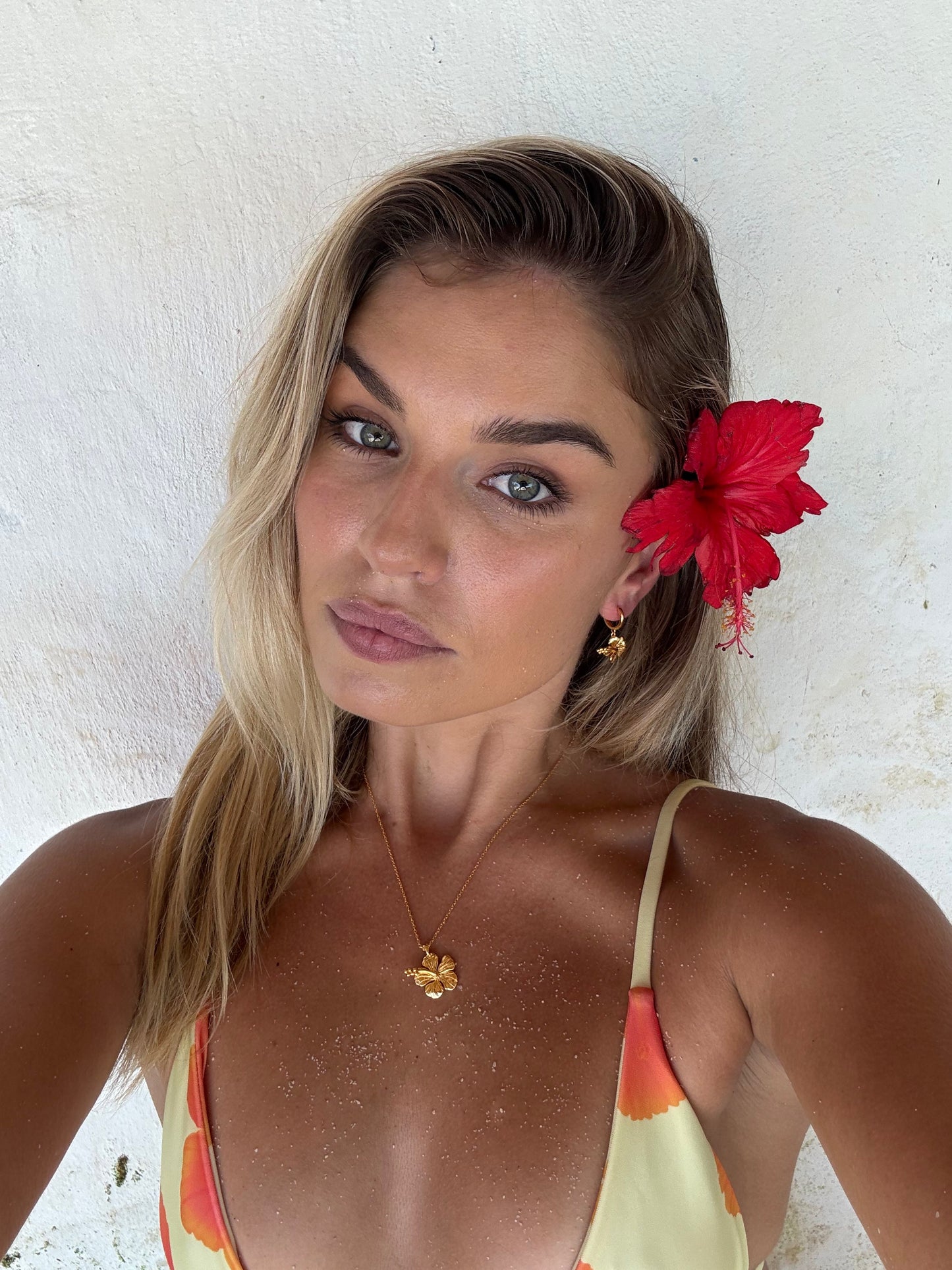 Hibiscus Set in 18k Gold Vermeil