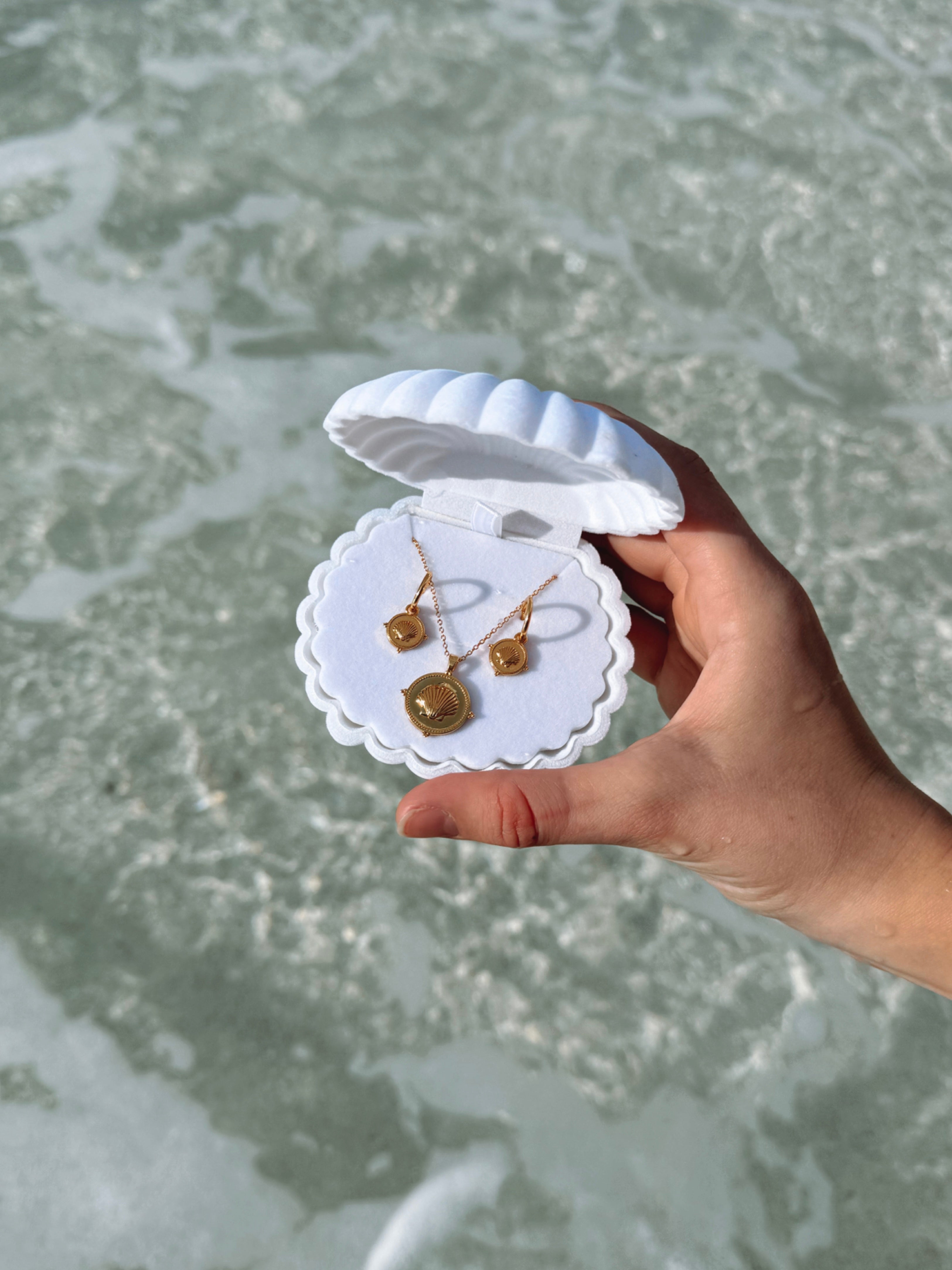 Isola Sea Set in 18k Gold